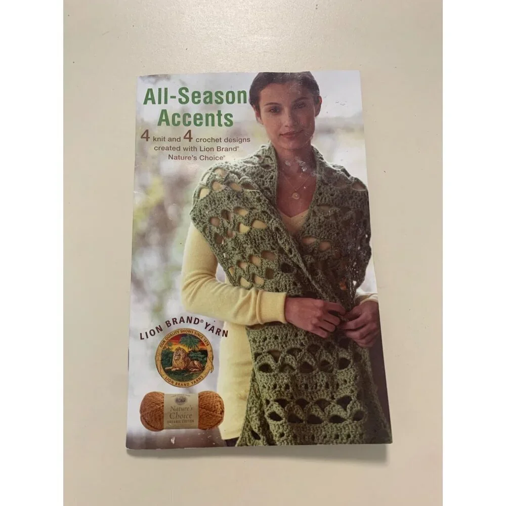All Season Accents Knitting and Crochet Craft Booklet LS7